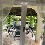 1 * Bibinje