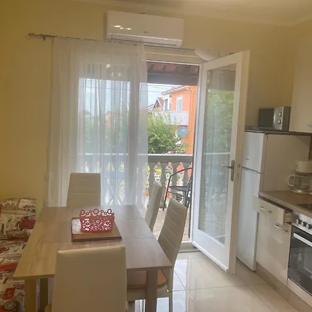 Holiday Home 1
