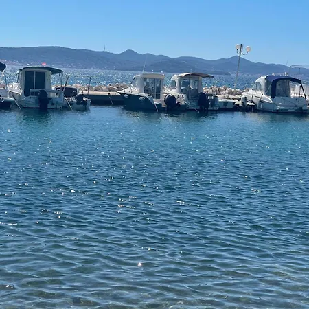 Apartman Holiday Home 1 Bibinje